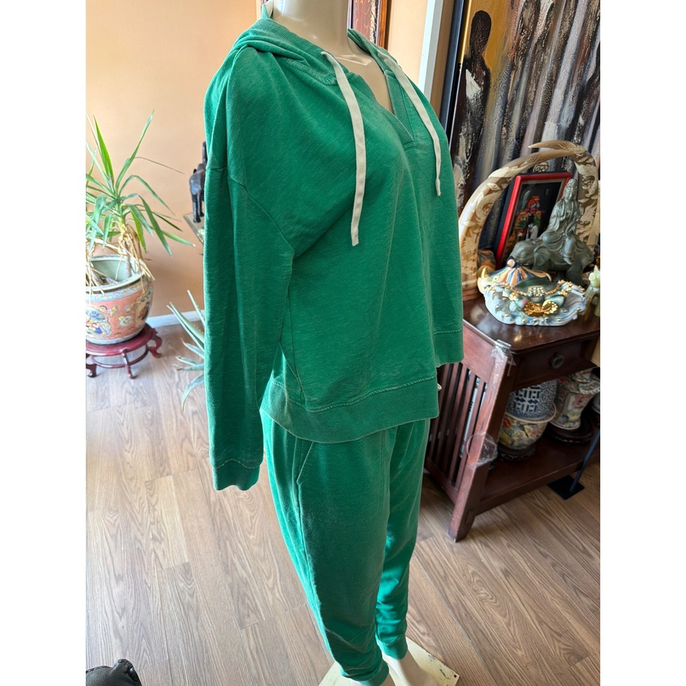 Green V-Neck Hoodie and Joggers 2 Piece Lounge Set Sweatsuit - Picture 2 of 12